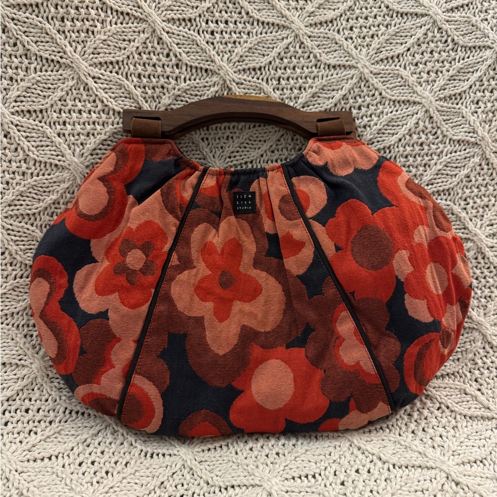 1154 Lill Studio Clutch Handbag